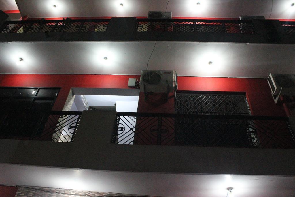 Hotel Kanishka Bénarès Extérieur photo